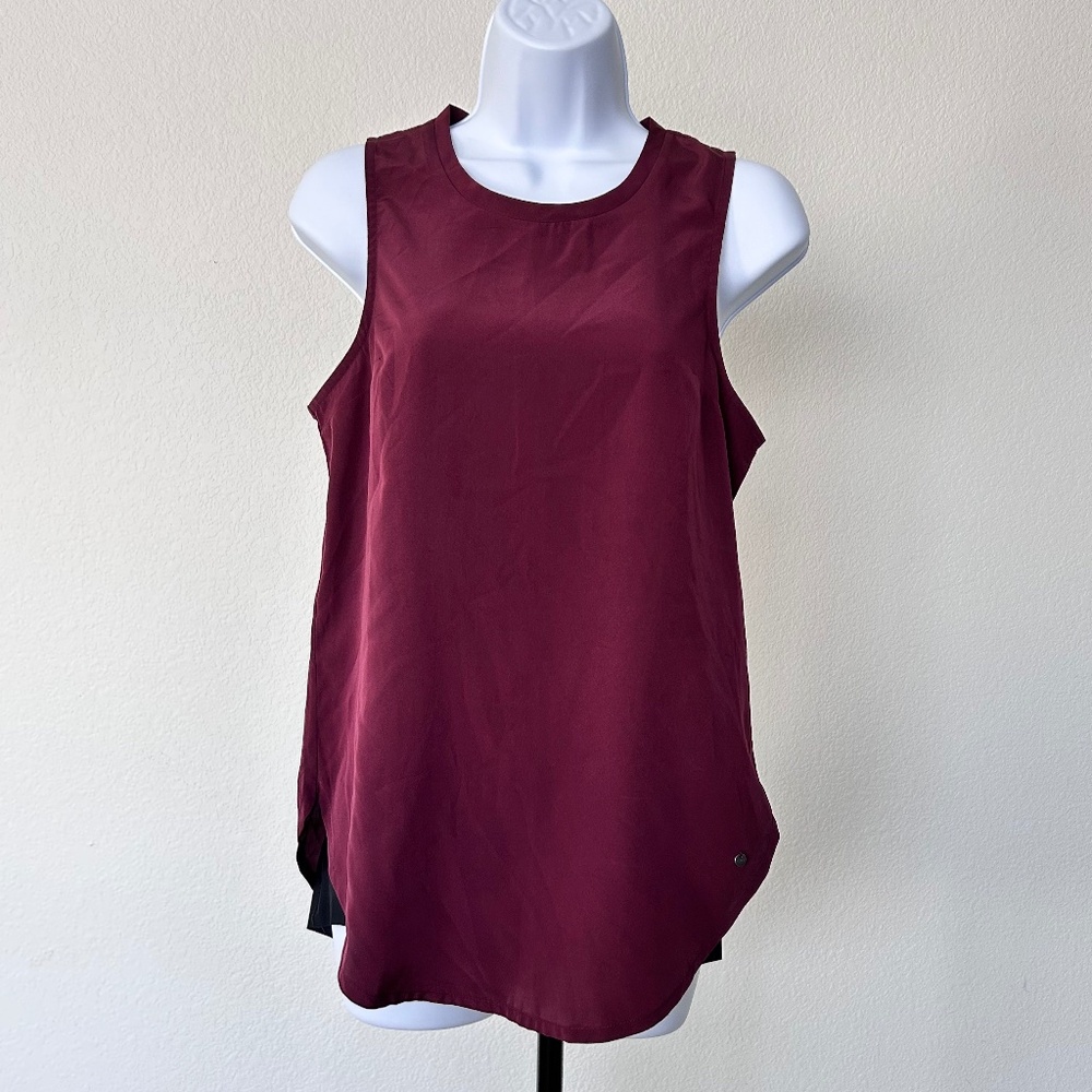 Abercrombie sleeveless blouse wine red XS